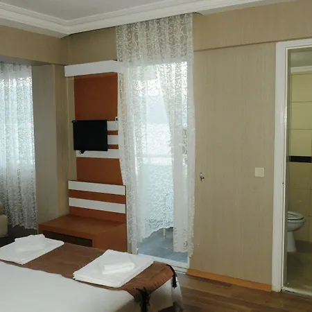 ホテル Heaven マルマリス